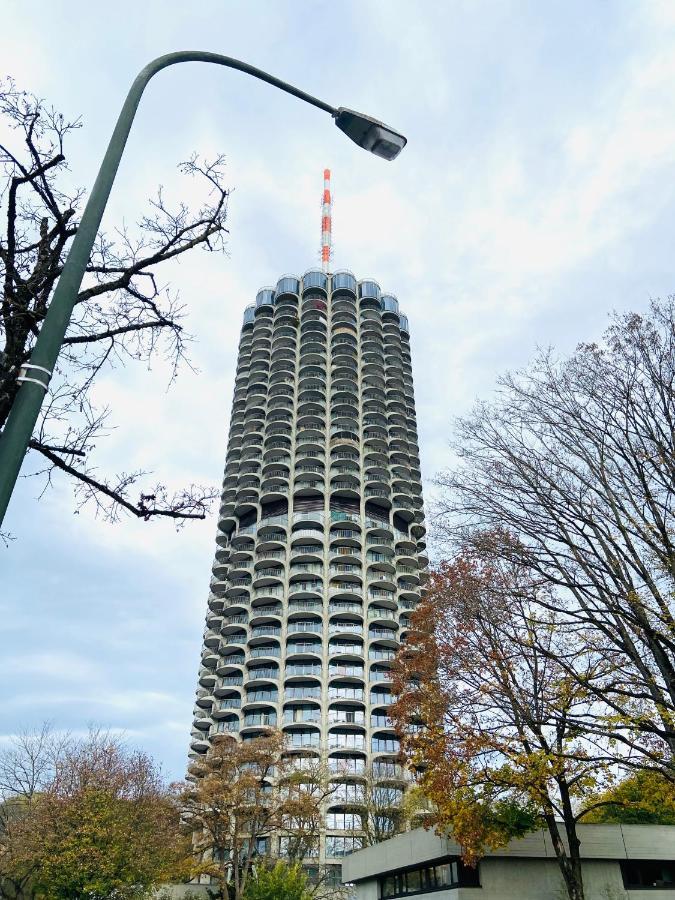 Hotelturm Augsburg Appartment 29 Stock Екстер'єр фото